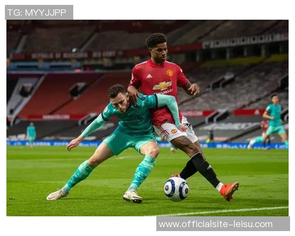 利物浦与曼联近期精彩对决比赛录像回顾与分析 利物浦与曼联近期精彩对决比赛录像回顾与分析