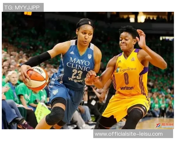 明尼苏达与波兰特的精彩对决揭示篮球战术与团队协作的完美结合 明尼苏达与波兰特的精彩对决揭示篮球战术与团队协作的完美结合